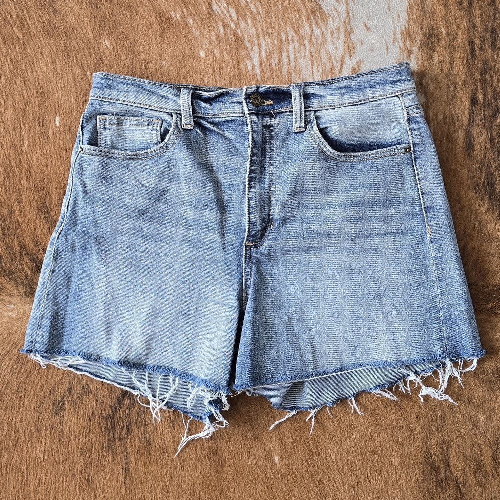 Sneak Peek Jean Shorts Distressed Frayed Hem